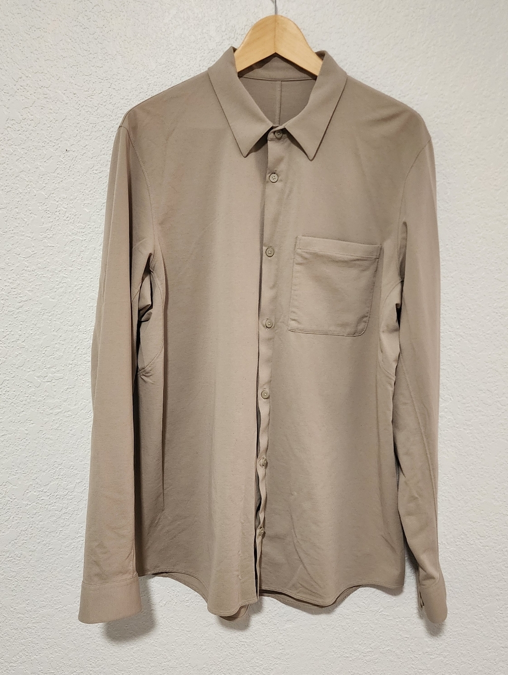 Lululemon Men's Button Down Brushed Woven Overshirt Large Brown Relaxed Fit